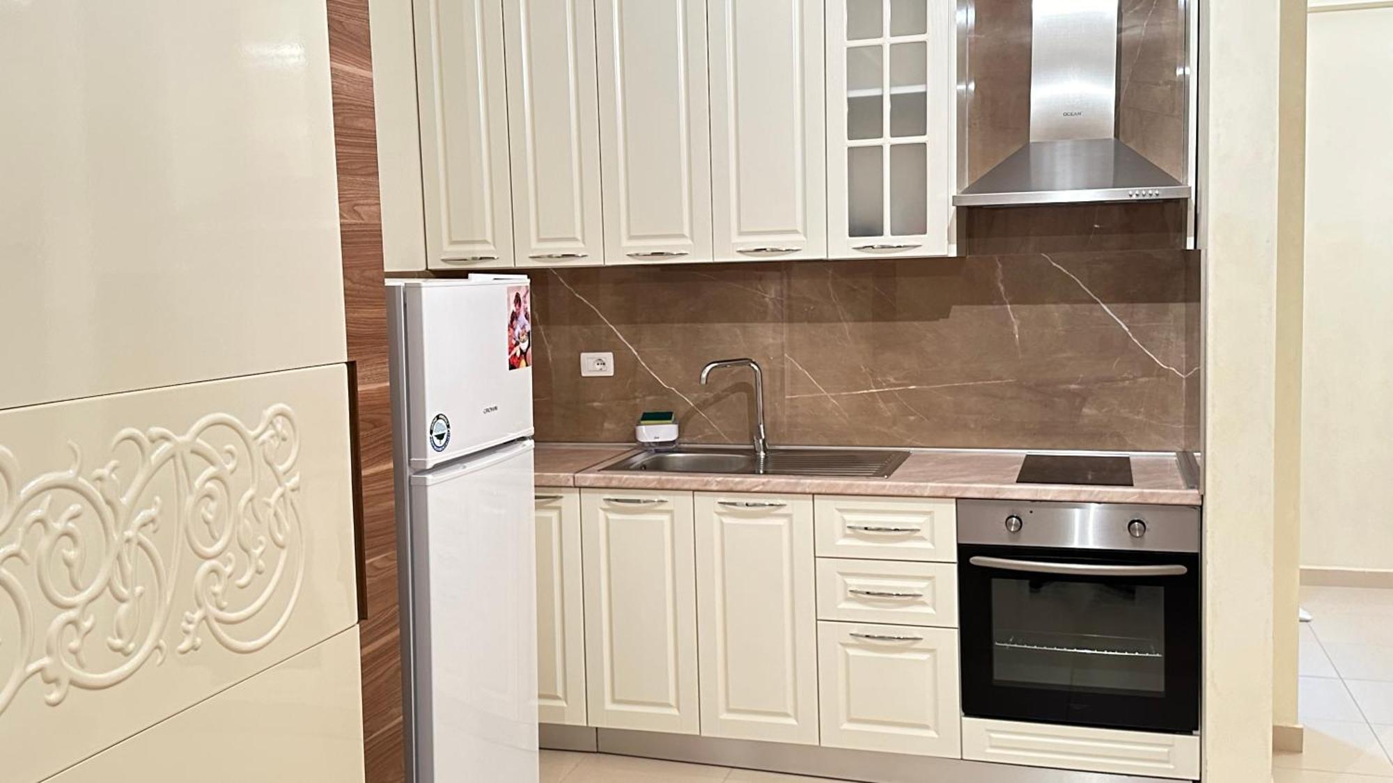 Oasis Residence Vlorë Екстериор снимка