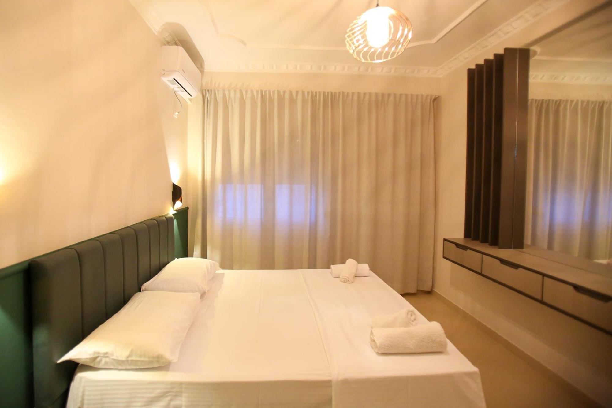 Oasis Residence Vlorë Екстериор снимка