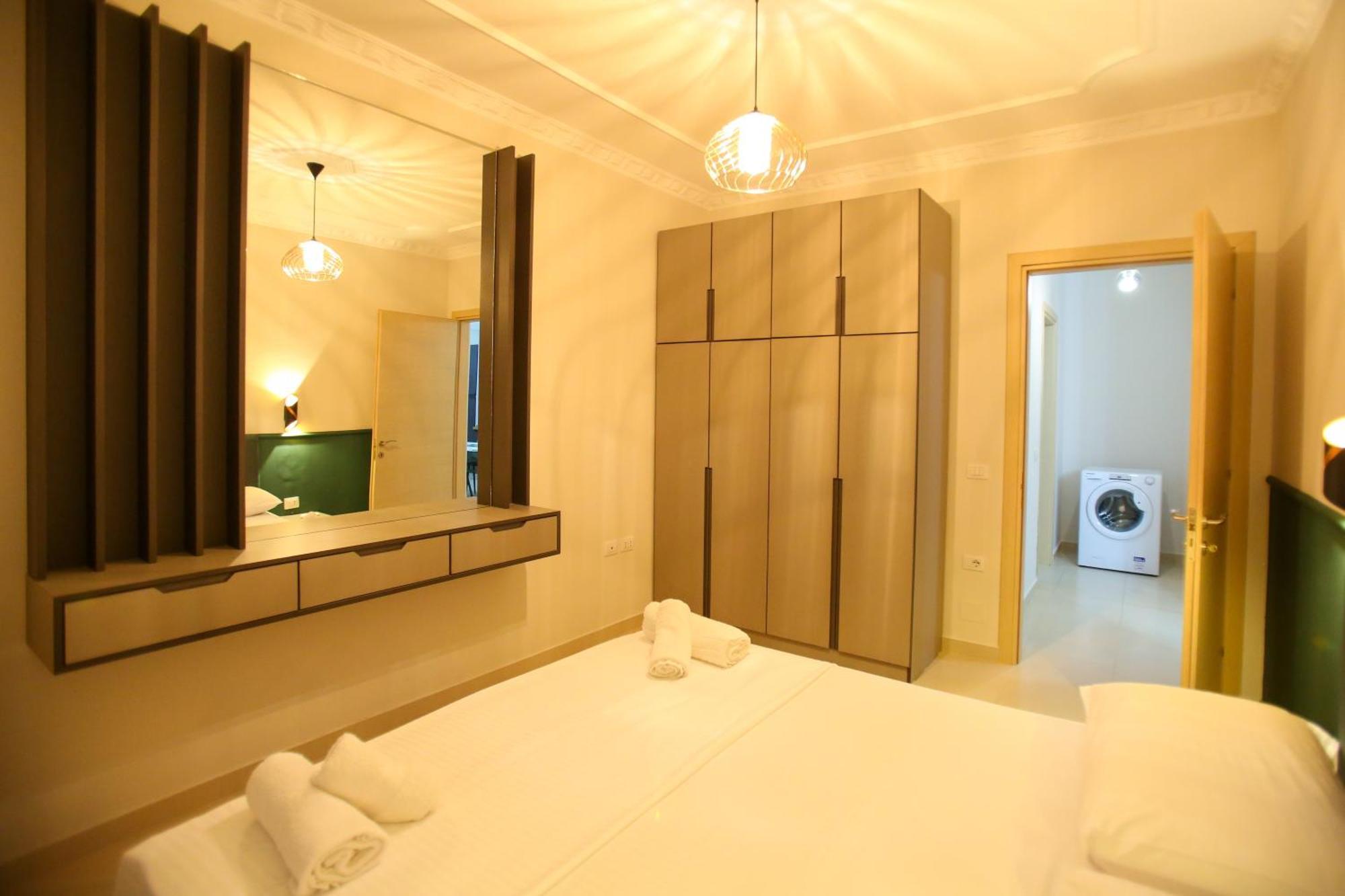 Oasis Residence Vlorë Екстериор снимка