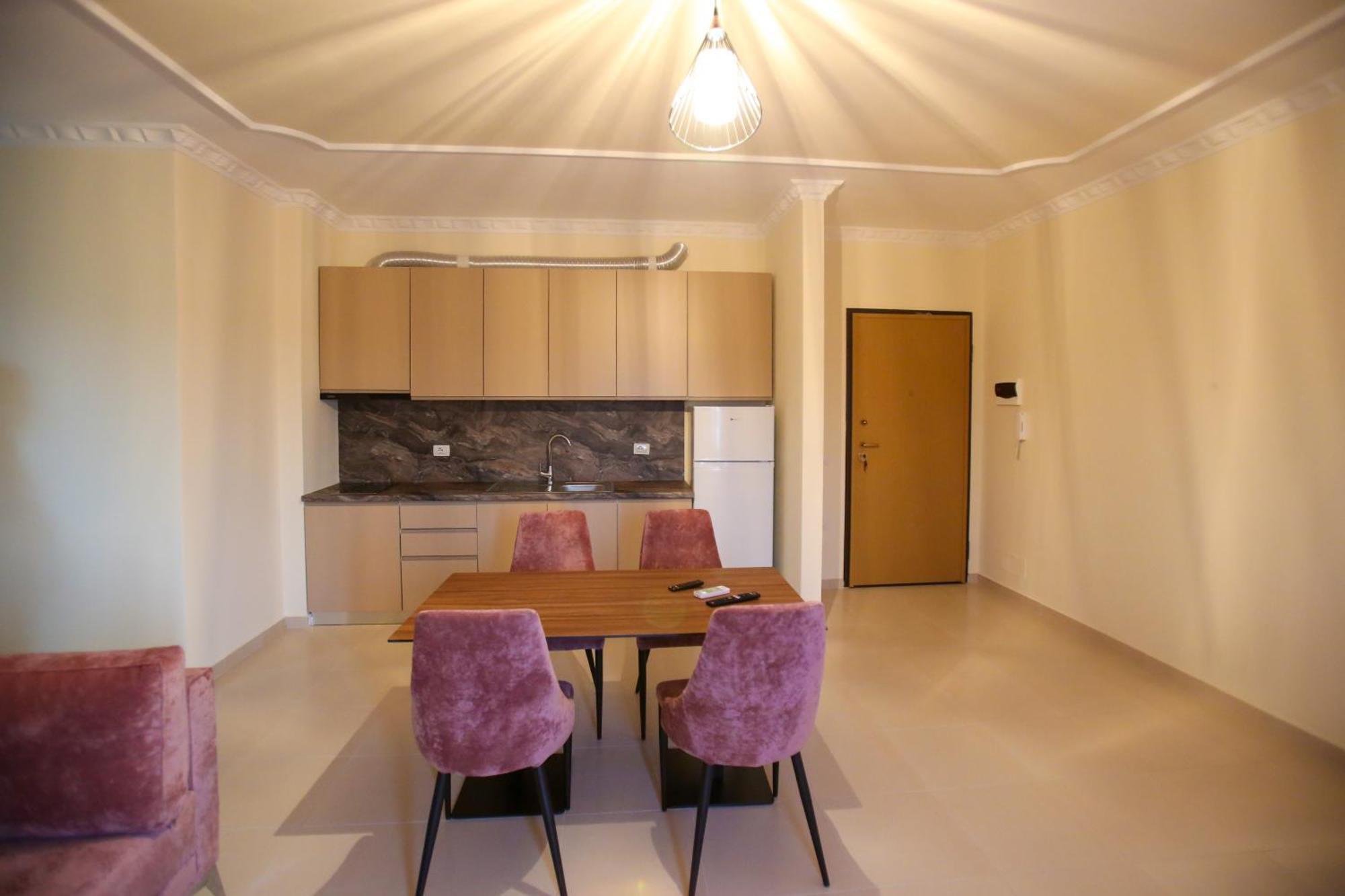 Oasis Residence Vlorë Екстериор снимка