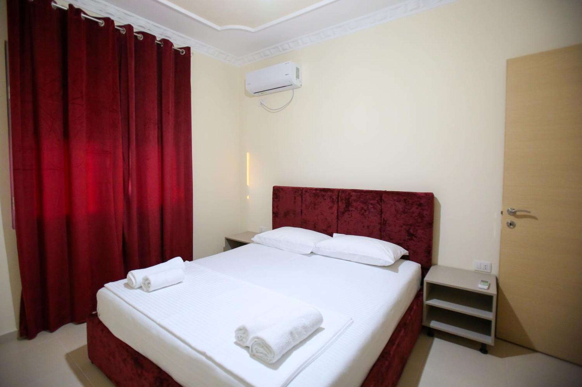 Oasis Residence Vlorë Екстериор снимка