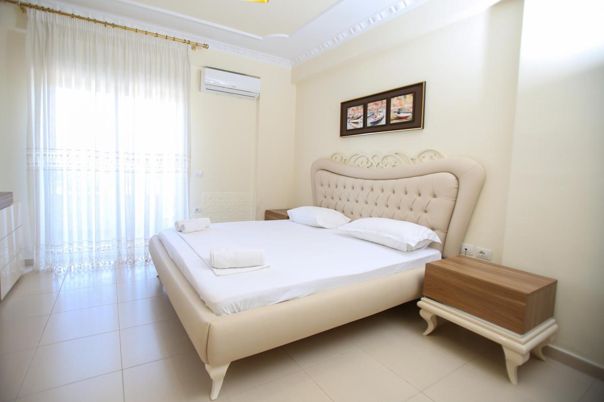 Oasis Residence Vlorë Екстериор снимка